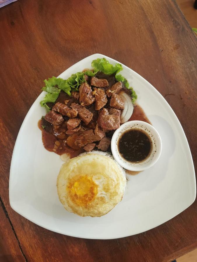 Sovanphum Guesthouse And Restaurant Phnom Penh Zewnętrze zdjęcie