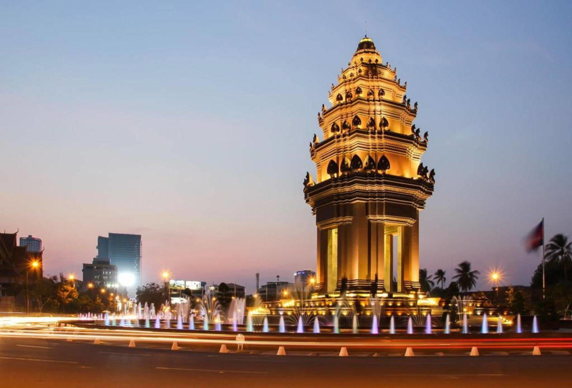 Sovanphum Guesthouse And Restaurant Phnom Penh Zewnętrze zdjęcie