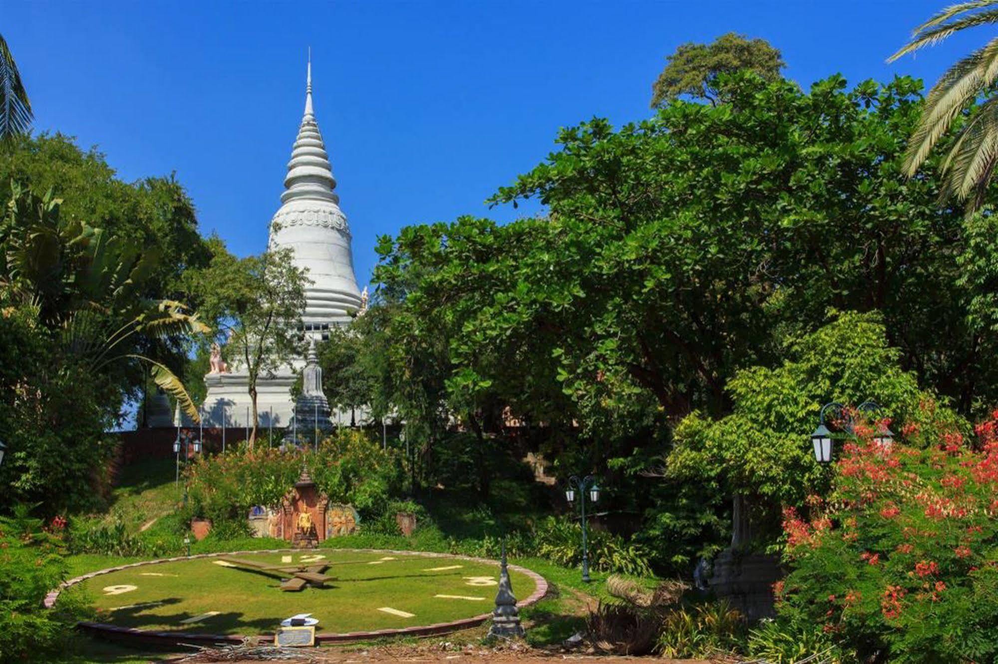 Sovanphum Guesthouse And Restaurant Phnom Penh Zewnętrze zdjęcie