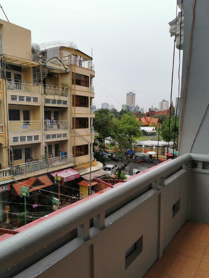 Sovanphum Guesthouse And Restaurant Phnom Penh Zewnętrze zdjęcie